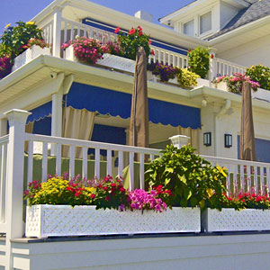 Long lattice planters on roof top