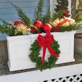 Christmas Decorated Planter Box Wreath Jingle Balls