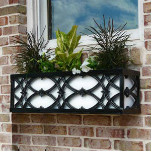Canterbury Aluminum window box with steel framing
